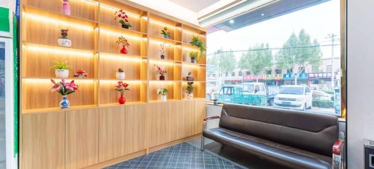 易佰良品酒店(济阳济北公园店)图片