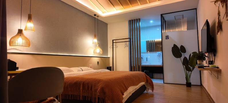 倚山壹聚火山民宿图片