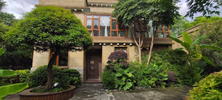 新平金湾民宿图片