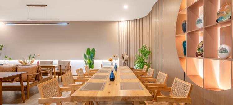 云台山逸美轻奢酒店(岸上服务区店)图片