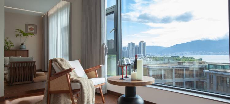 粟海·留光│观山瞰海·苍洱全景智享影音海景别墅(大理机场洱海店)图片