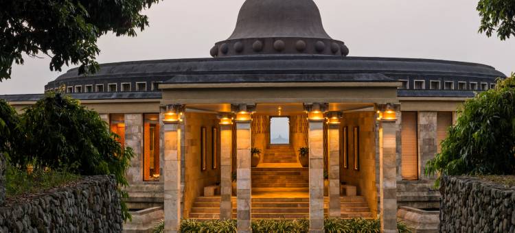 安缦齐和(Amanjiwo)图片