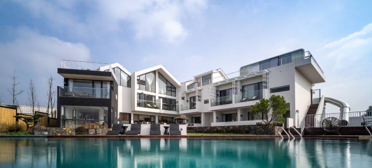 新昌山中来信·在云端民宿图片