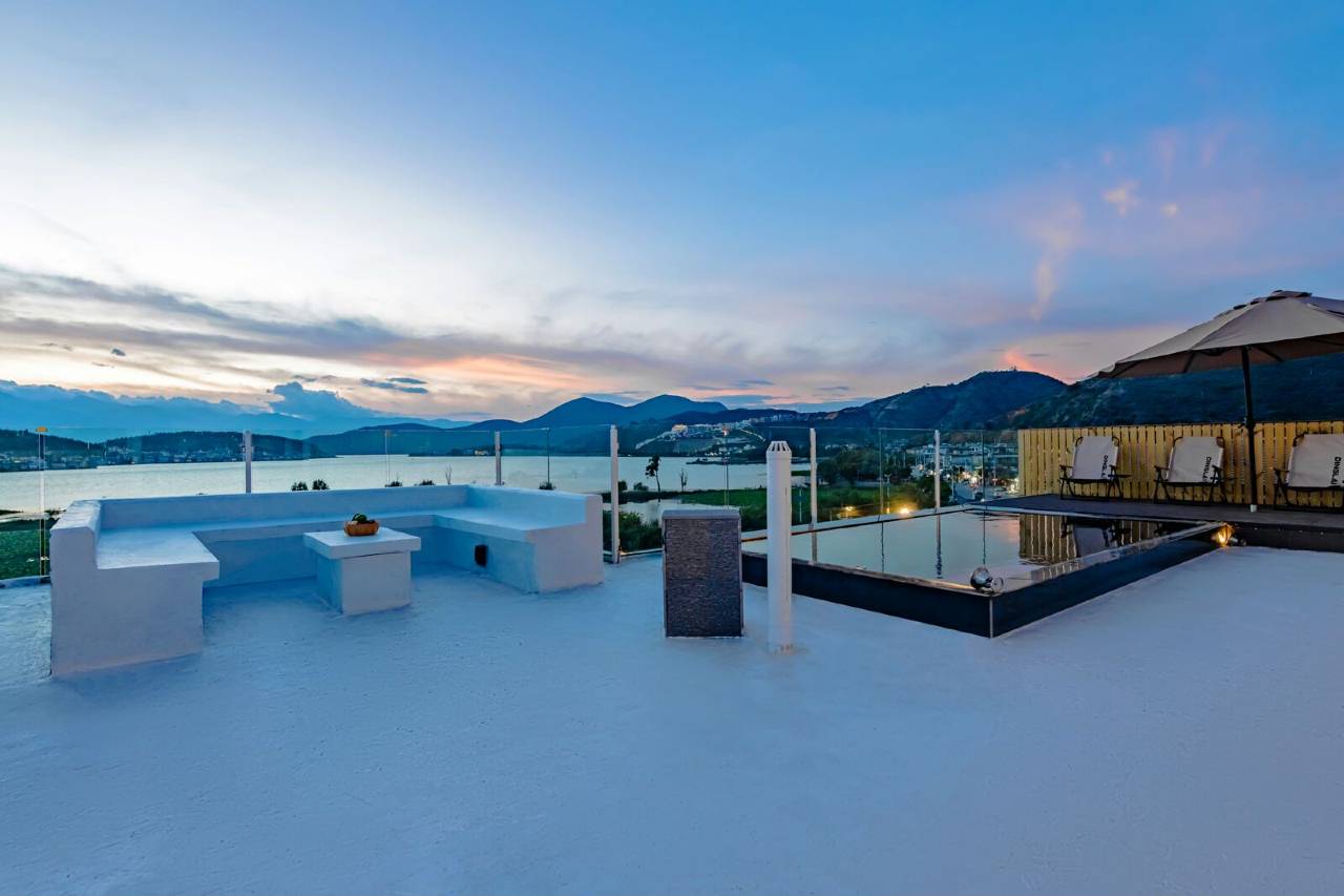 云鹿·静泊海景度假民宿(大理洱海店)图片