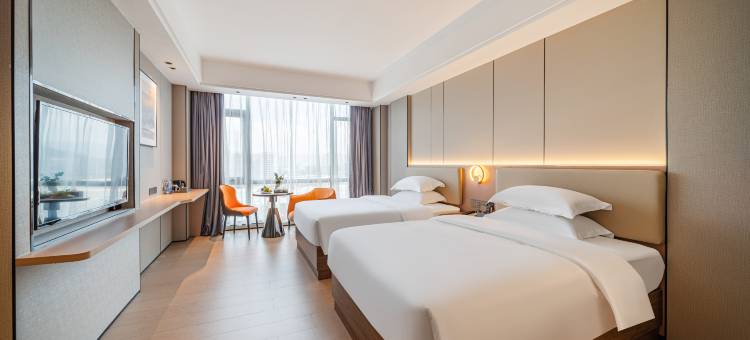 铂顿元世纪酒店(阳江金山路店)图片