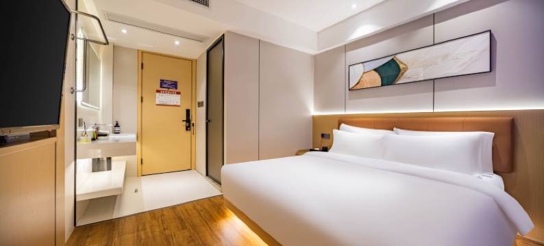 造梦师电竞民宿(南充火车站店)图片