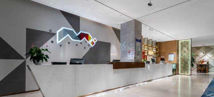 柏曼酒店(上海虹桥火车站国展中心店)图片