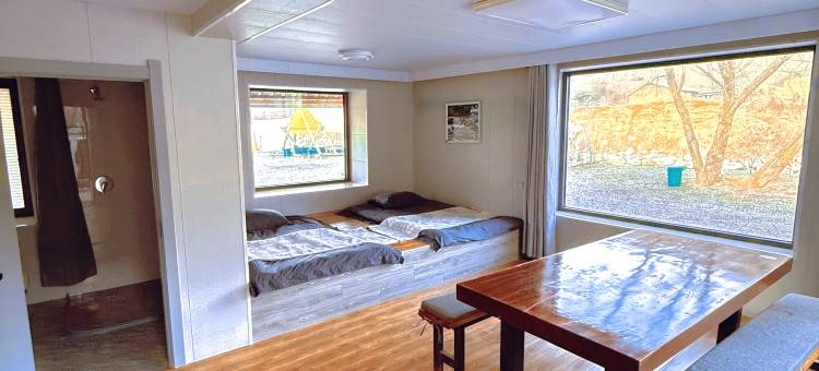 雪谷毕老驴舍酒店图片