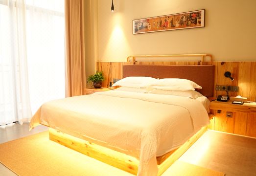 Qinyuanchun Residence (Tianmen Mountain Cableway Branch) Hotel Overview