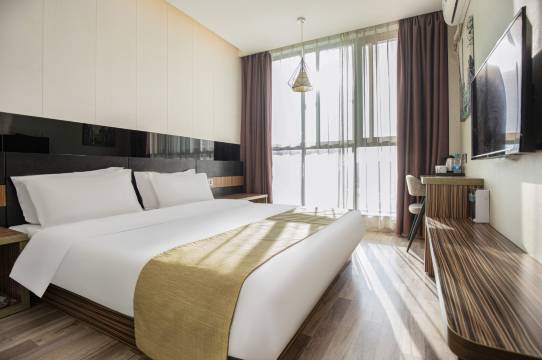 榴莲糖果精选酒店(浦口龙华路地铁站虹悦城店)