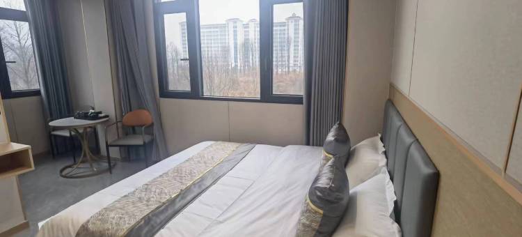 鸿钧商务酒店图片