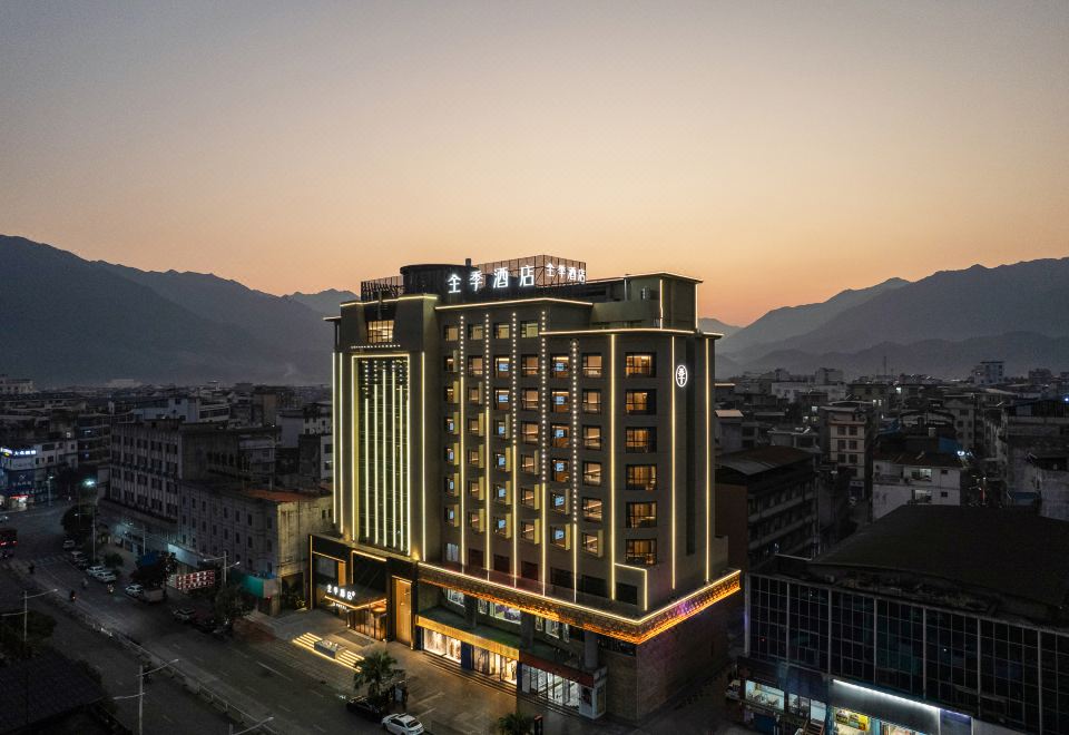 JI Hotel (Hezhou Zhaoping)Over view