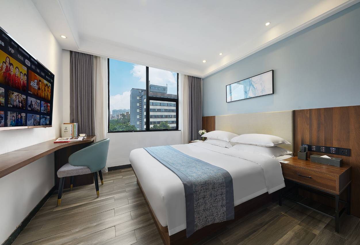 粤屿·轻居酒店