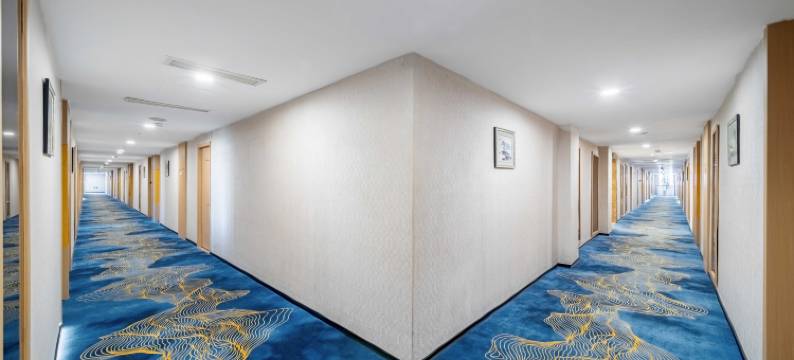 杭州凤皇雅岸国际假日酒店(勾庄农副产品物流中心店)图片