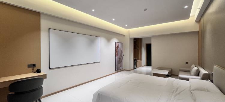 品逸民宿(市政府店)图片