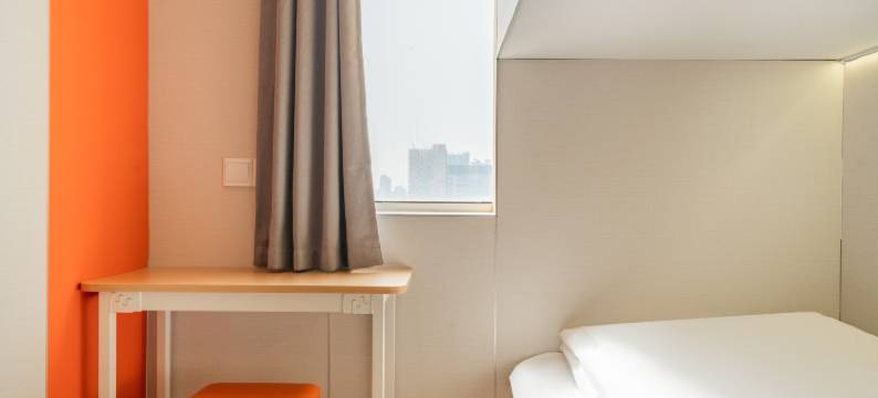 住小叮酒店(北京丽泽商务区七里庄地铁站店)图片