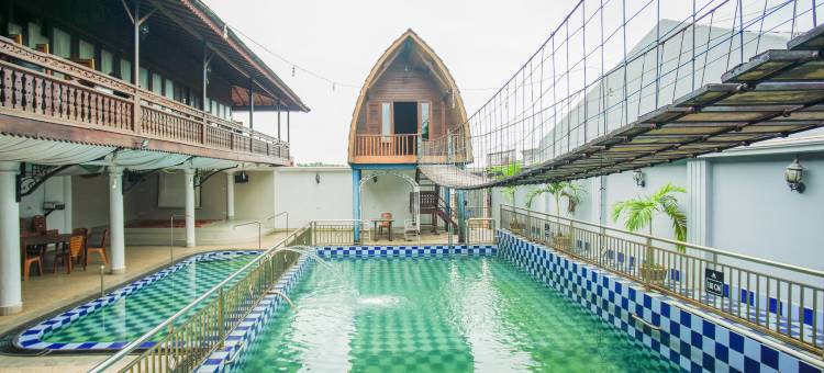 马拉卡爱喜可大酒店(Townhouse Oak Ilir Timur I Near Ptc Mall)图片