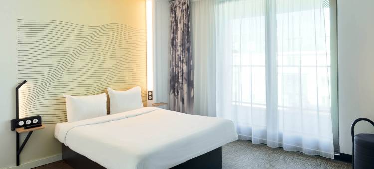 巴黎南沙特奈马拉布里民宿酒店(B&B Hôtel Paris Sud Châtenay Malabry)图片