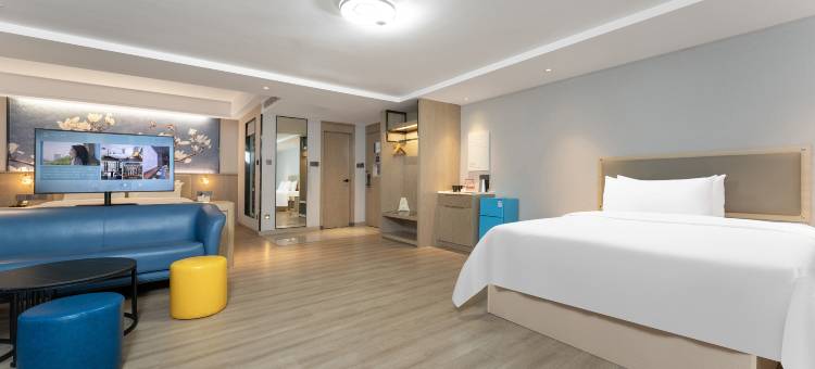 白玉兰酒店(济南泉城广场趵突泉店)图片