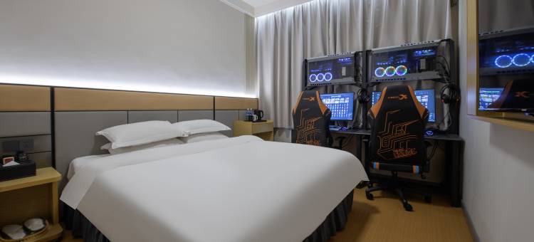 Z·Hotel酒店(离石汽车站店)图片