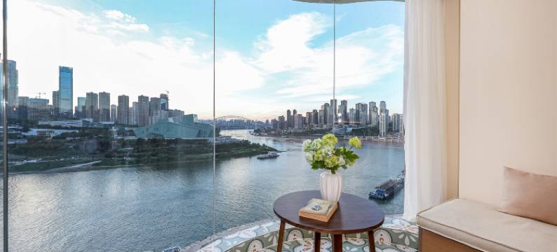 百弘·江景民宿(洪崖洞店)图片