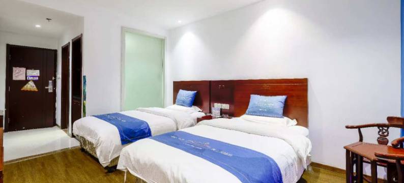 苏州名山一家商务酒店图片