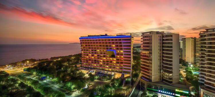 来咖美宿海景民宿酒店(三亚湾海上大都会右岸店)图片