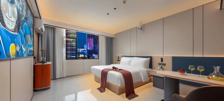 轻住·仰望星空酒店(新余人民广场市政府店)图片