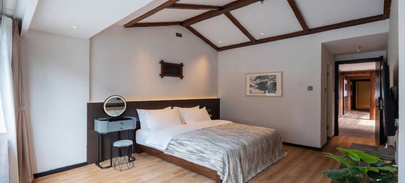 丽江花暖巷民宿(古城南门忠义市场店)图片