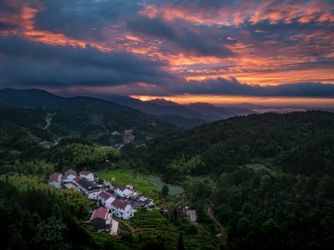 岳西金榜避世村落