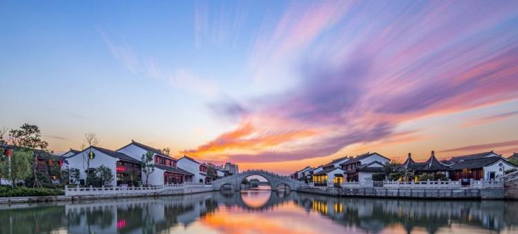 几里时光旅社(苏州站平江万达店)图片