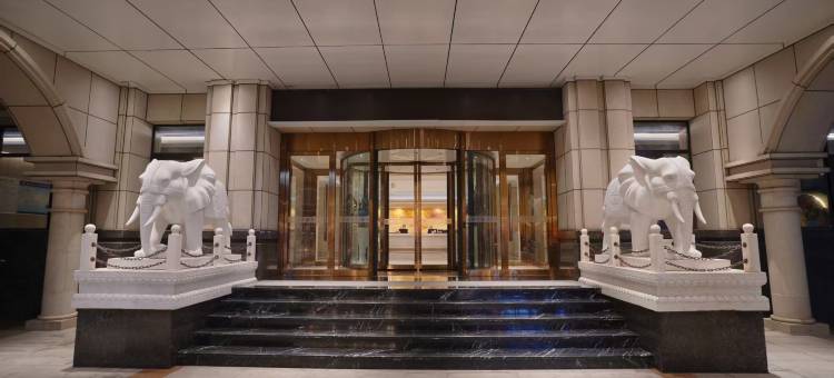 丽呈睿轩酒店(灵石新建东街店)图片