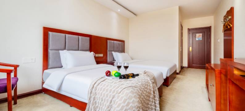 鑫源酒店(商南火车站文化广场店)图片