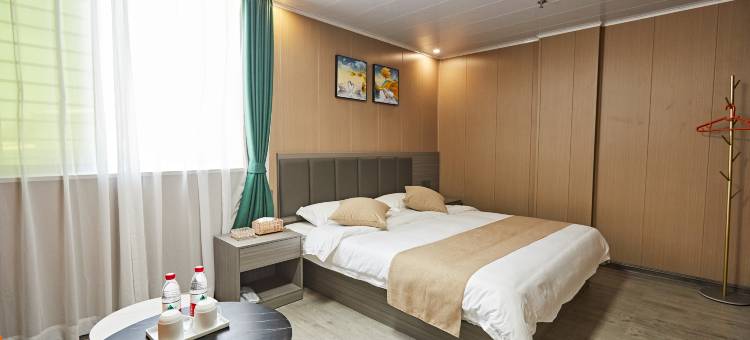 宜江住宿(湘桥区潮人公园店)图片