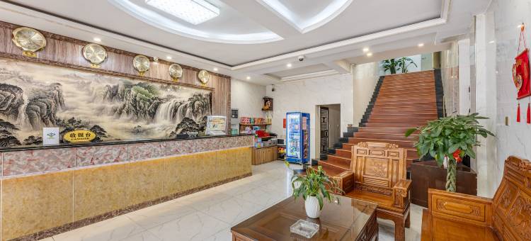 广州顺利酒店(聚龙地铁站店)图片