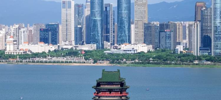 南昌滕王阁享途悦酒店(阳明公园地铁站店)图片