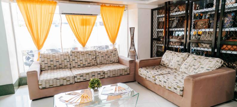 Villa Rosita Hotel Naga City by RedDoorz图片