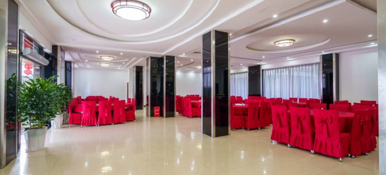 龙陵玉龙商务酒店图片