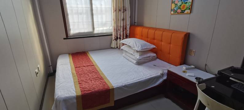 盛华园宾馆(绥中客运站店)图片