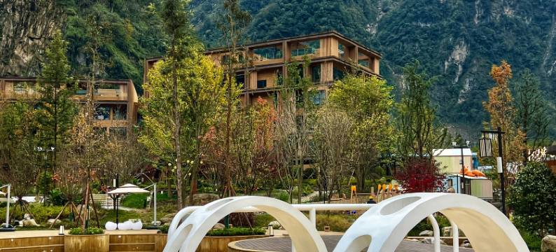 雅安石棉川投豪生温泉度假酒店图片