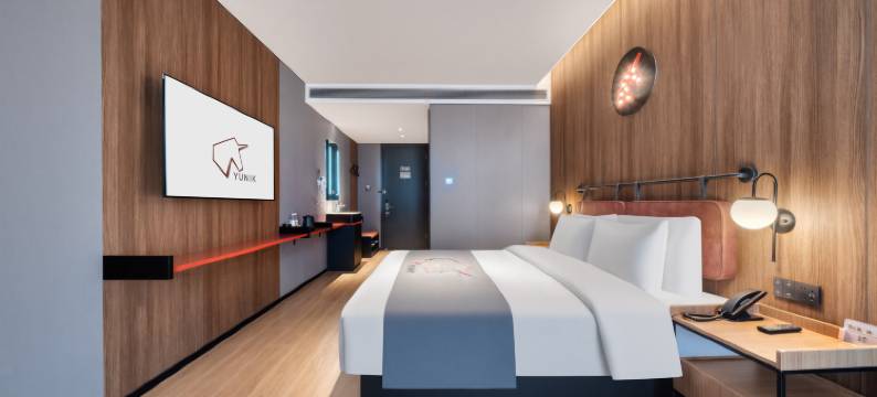 首旅如家YUNIK电竞酒店(宁波奉化三横工业园区店)图片