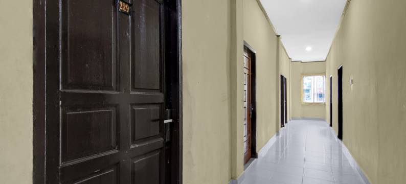 Hotel O near Mall Ciputra formerly Aloha Hotel图片