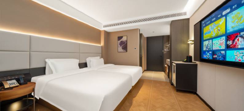 万象电竞酒店(濮阳体育场店)图片