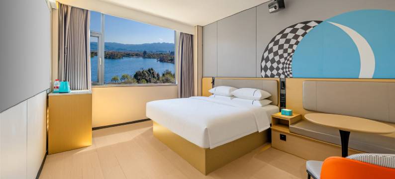 城市便捷酒店(腾冲东湖公园店)图片