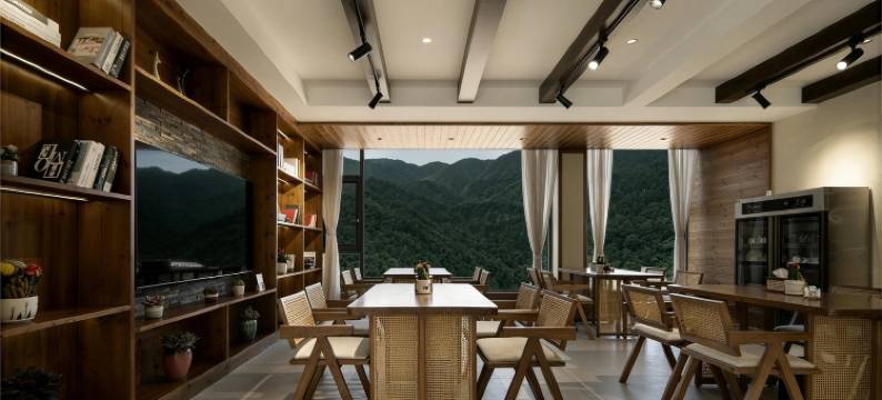 观山牧雪民宿(四姑娘山双桥沟景区店)图片