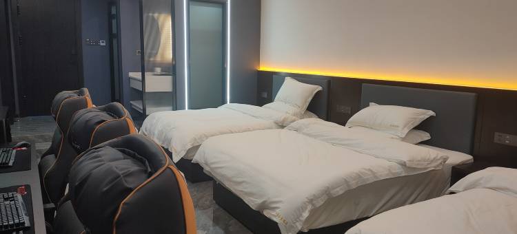夜游神电竞民宿(丰城市人民医院店)图片