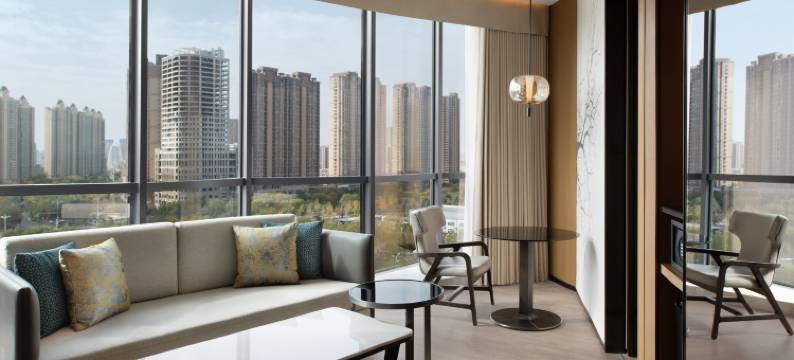 西安浐灞万豪万枫酒店(务庄地铁站店)图片