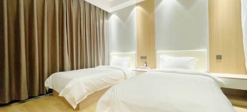 阿克苏托河宾馆(阿克苏老街夜市店)图片