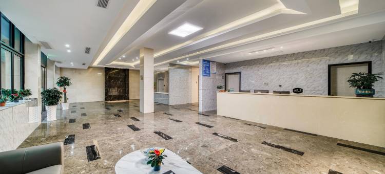 回禾回美酒店(桐庐春江西路店)图片