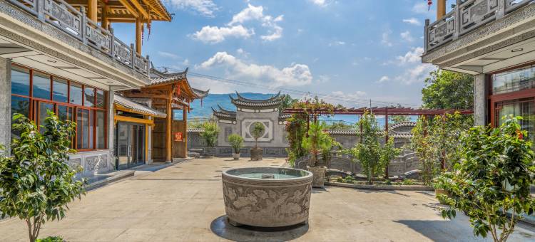 花筑·腾冲梅缘阁温泉度假民宿(荷花镇店)图片